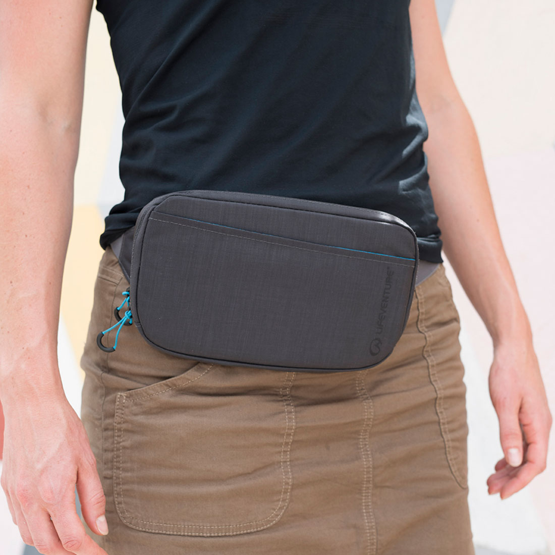 Man shop belt pouch